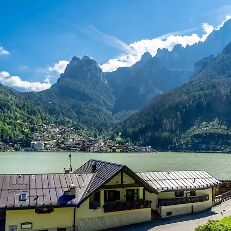 アパート Al Masare