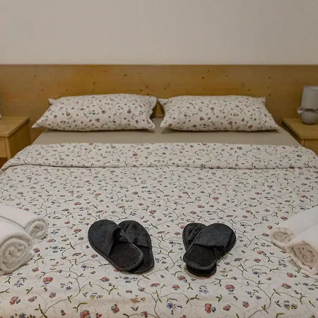 Al アパート Masare